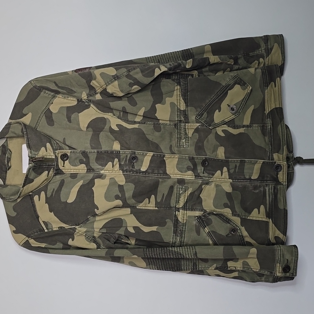 HOLLISTER CAMO JACKET